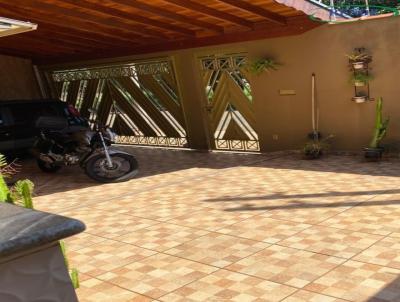 Casa para Venda, em Pirassununga, bairro Jardim Itlia, 2 dormitrios, 2 banheiros, 1 vaga