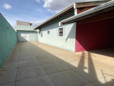 Casa para Venda, em Pirassununga, bairro Jardim Veneza II, 2 dormitrios, 1 banheiro, 2 vagas