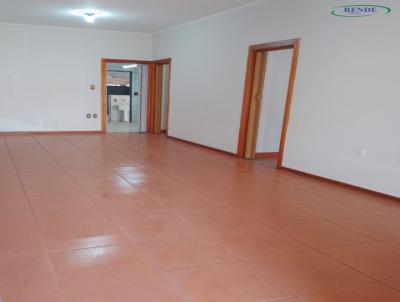 Casa para Venda, em Pirassununga, bairro Vila Nova, 3 dormitrios, 1 banheiro, 2 vagas