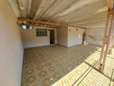 Casa para Venda, em Pirassununga, bairro Centro, 3 dormit�rios, 2 banheiros, 2 vagas