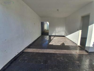 Casa para Venda, em Pirassununga, bairro Jardim Morumbi, 3 dormit�rios, 1 banheiro, 1 su�te, 2 vagas