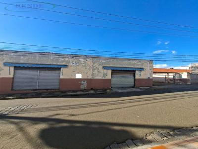 Galp�o para Venda, em Pirassununga, bairro Centro