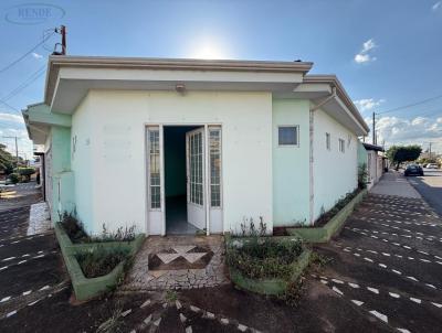 Sala Comercial para Venda, em Pirassununga, bairro Centro, 2 banheiros, 2 vagas