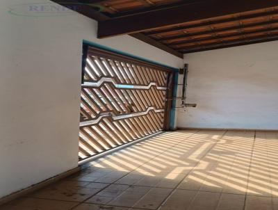 Casa para Venda, em Pirassununga, bairro Vila Santa Terezinha, 3 dormit�rios, 2 banheiros, 2 vagas