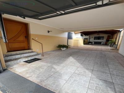Casa para Venda, em Pirassununga, bairro Centro, 2 dormit�rios, 2 banheiros, 2 vagas