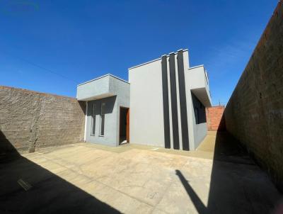 Casa para Venda, em Pirassununga, bairro Terrazul, 2 dormit�rios, 1 banheiro, 2 vagas