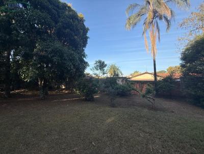 Ch�cara para Venda, em Pirassununga, bairro Vila S�o Guido, 2 dormit�rios, 1 banheiro