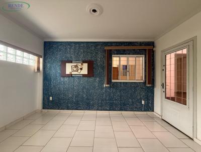Casa para Venda, em Pirassununga, bairro Centro, 4 dormit�rios, 4 banheiros, 1 su�te, 2 vagas